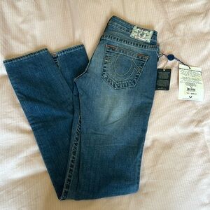 Brand New True Religion Low-Rise Jeans with Tags - Size 25